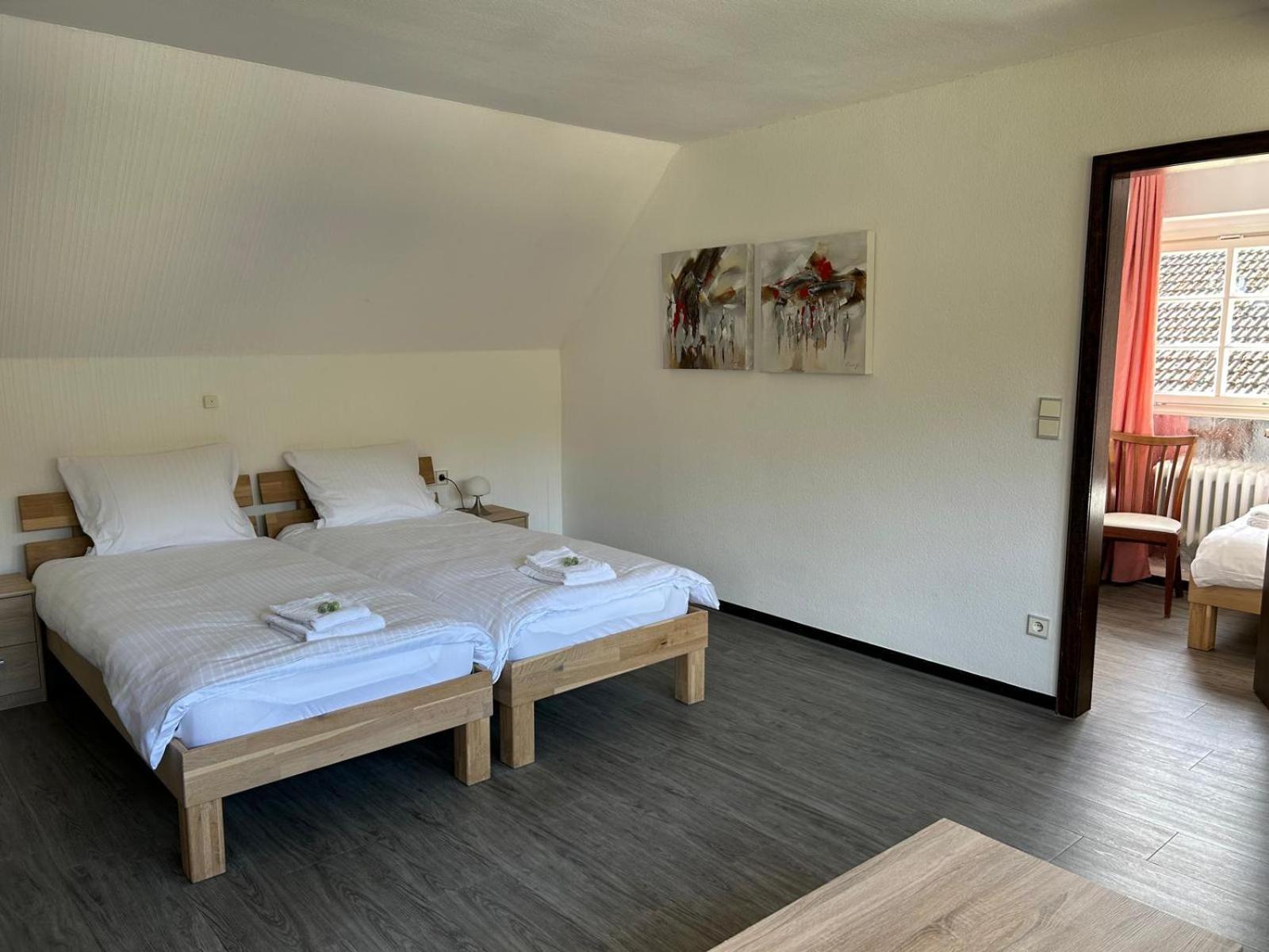 Garni Hotel Im Fachwerkhof Simmerath Rum bild